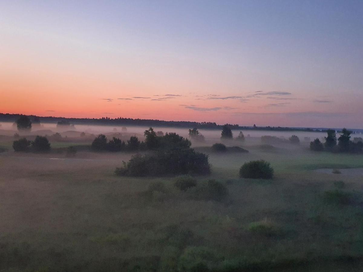 Apartgolf Sobienie Krolewskie Sobienie Szlacheckie Esterno foto