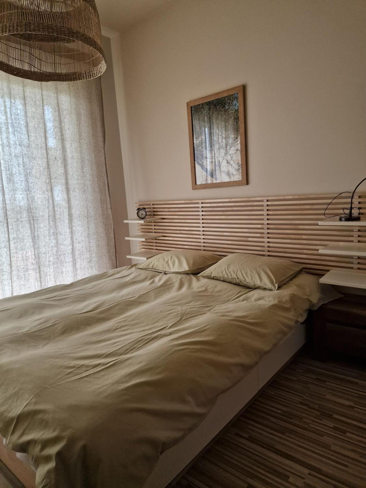 Apartgolf Sobienie Krolewskie Sobienie Szlacheckie Esterno foto